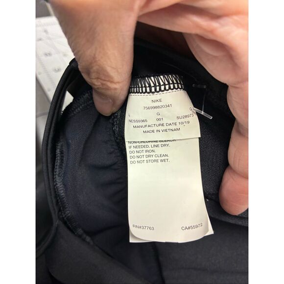 Nike NWT Swim One Piece Sheer Mesh Detailing in Black Size L - Picture 10 of 10